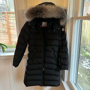 Abelle long down jacket